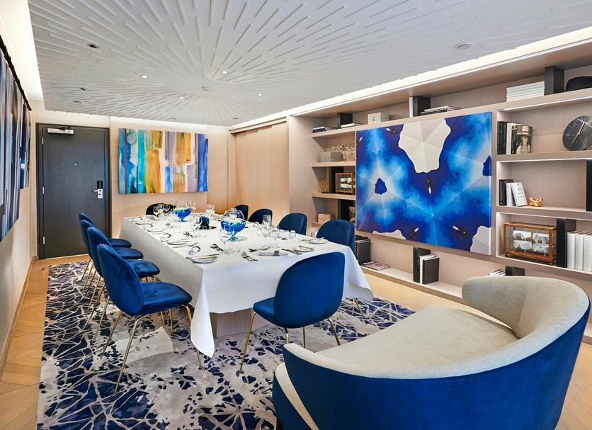 Conference room Photo